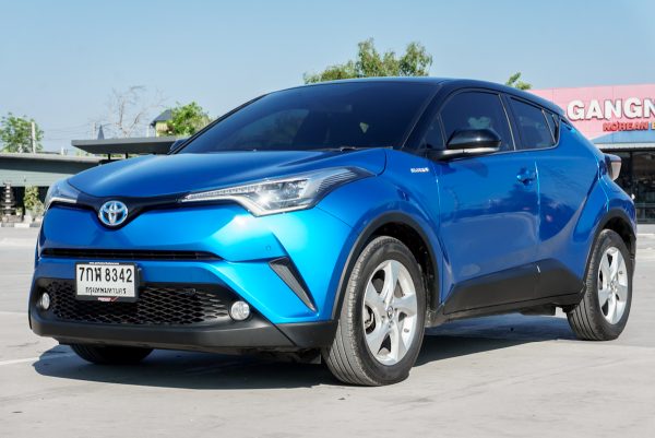 TOYOTA C-HR 1.8 HV MID AT ปี2018 - Image 3