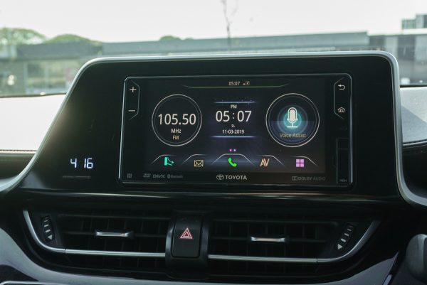 TOYOTA C-HR 1.8 HV MID AT ปี2018 - Image 24