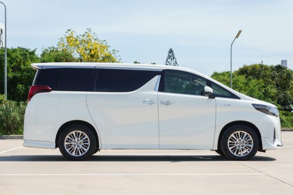 TOYOTA ALPHARD 2.5 HYBRID SRC AT ปี2019 - Image 6