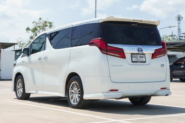TOYOTA ALPHARD 2.5 HYBRID SRC AT ปี2019 - Image 8