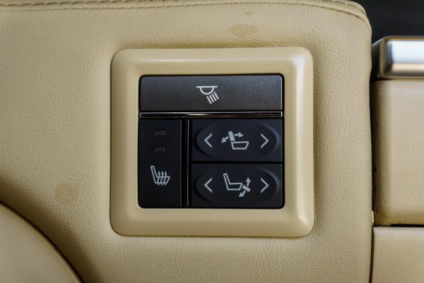 TOYOTA ALPHARD 2.5 HYBRID SRC AT ปี2019 - Image 15