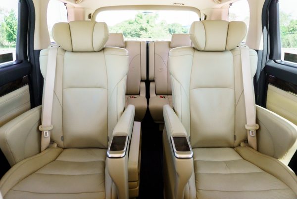 TOYOTA ALPHARD 2.5 HYBRID SRC AT ปี2019 - Image 20