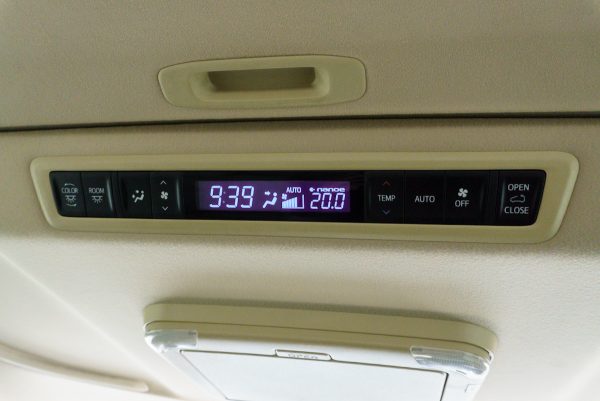 TOYOTA ALPHARD 2.5 HYBRID SRC AT ปี2019 - Image 22