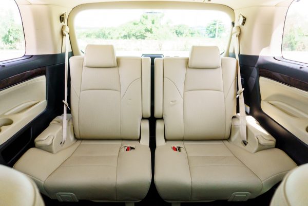 TOYOTA ALPHARD 2.5 HYBRID SRC AT ปี2019 - Image 28