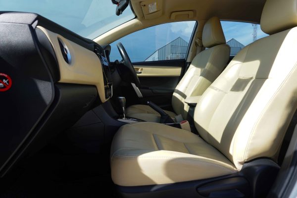 TOYOTA ALTIS 1.6 G AT ปี2018 (8กณ7720) - Image 14