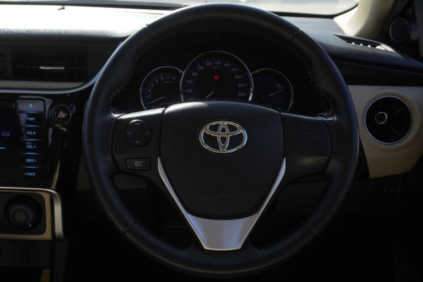 TOYOTA ALTIS 1.6 G AT ปี2018 (8กณ7720) - Image 16