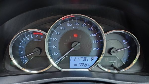 TOYOTA ALTIS 1.6 G AT ปี2018 (8กณ7378) - Image 30
