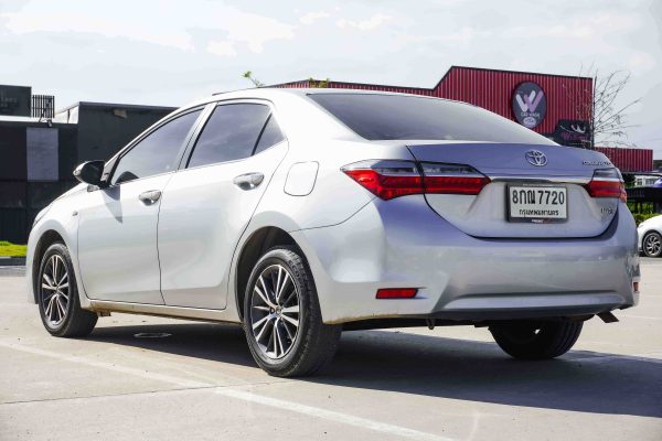 TOYOTA ALTIS 1.6 G AT ปี2018 (8กณ7720) - Image 8