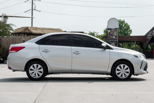 TOYOTA VIOS 1.5 J AT ปี2017 (7กก4064) - Image 6