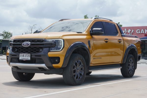 FORD RANGER DUAL CAB 2.0 HI-RIDER WILDTRACK AT ปี2022 จด ปี2023 - Image 3