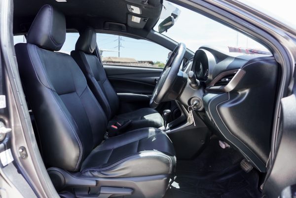 TOYOTA YARIS 1.2 SPORT AT ปี2021 - Image 11