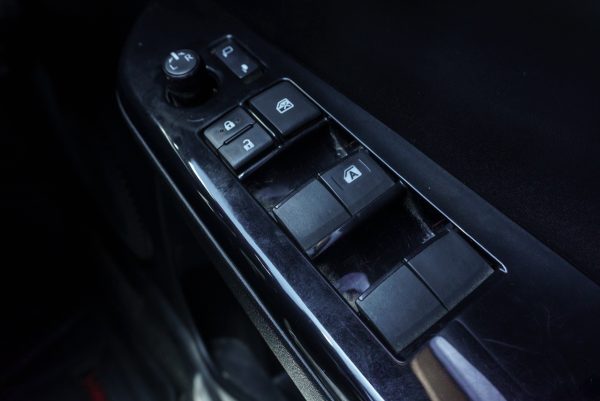 TOYOTA YARIS 1.2 SPORT AT ปี2021 - Image 19