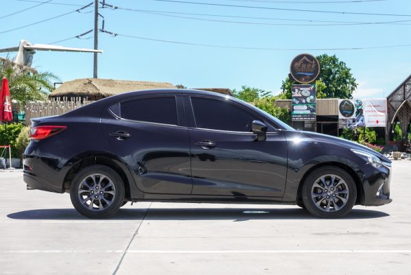 MAZDA 2 1.3 HIGH CONNECT AT ปี2019 - Image 6
