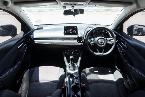 MAZDA 2 1.3 HIGH CONNECT AT ปี2019 - Image 15