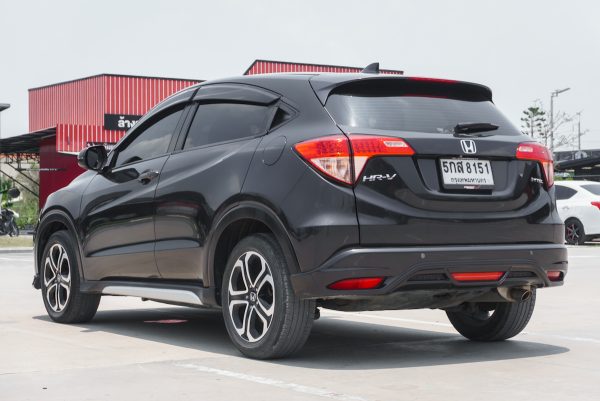 HONDA HR-V 1.8 E AT ปี2016 - Image 8