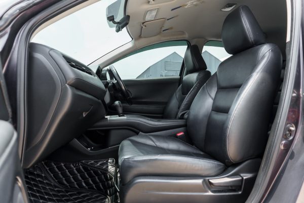 HONDA HR-V 1.8 E AT ปี2016 - Image 15