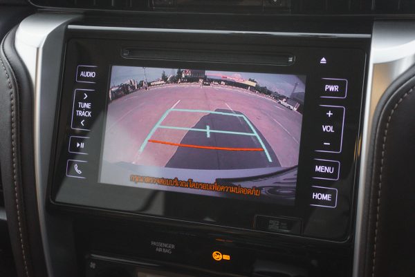 TOYOTA FORTUNER 2.4 V AT ปี2020 - Image 31