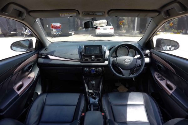 TOYOTA VIOS 1.5 MID AT ปี2019 (9กด3004) - Image 15
