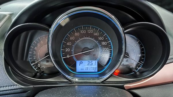 TOYOTA VIOS 1.5 MID AT ปี2019 (9กด3004) - Image 27