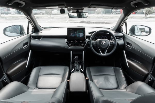 TOYOTA COROLLA CROSS 1.8 HEV PREMIUM LUXURY AT 2024 (5ขญ8337) - Image 15