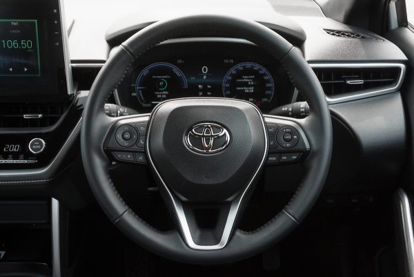 TOYOTA COROLLA CROSS 1.8 HEV PREMIUM LUXURY AT 2024 (5ขญ8337) - Image 18