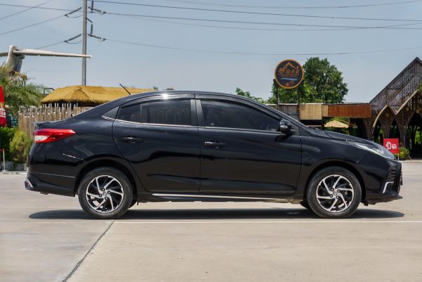 TOYOTA YARIS ATIV 1.2 SPORT AT 2022 - Image 6