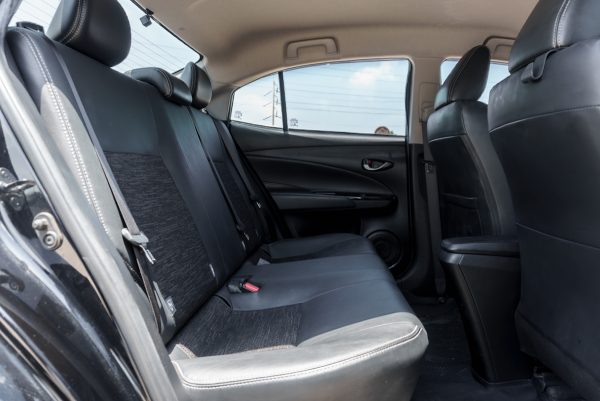 TOYOTA YARIS ATIV 1.2 SPORT AT 2022 - Image 12