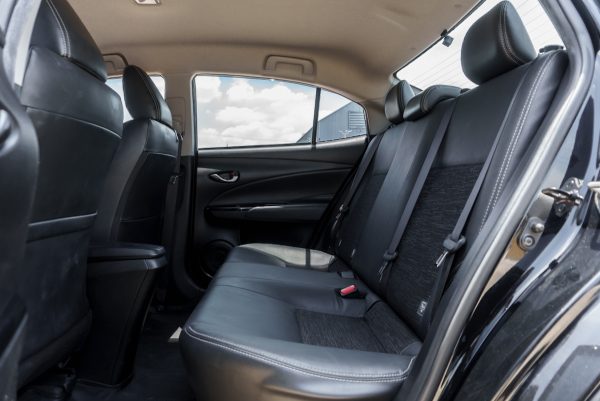 TOYOTA YARIS ATIV 1.2 SPORT AT 2022 - Image 13