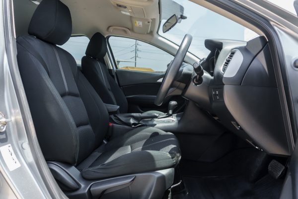 MAZDA 3 2.0 E AT 2019 (9กจ7723) - Image 11
