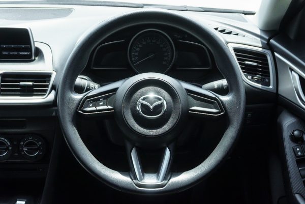 MAZDA 3 2.0 E AT 2019 (9กจ7723) - Image 16