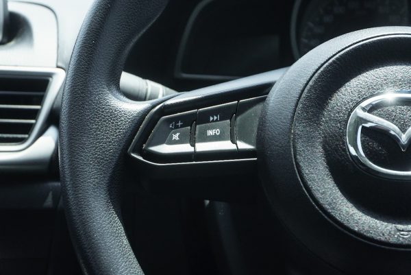 MAZDA 3 2.0 E AT 2019 (9กจ7723) - Image 17