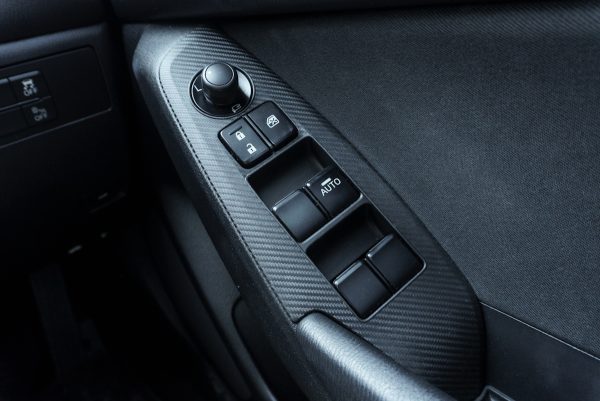 MAZDA 3 2.0 E AT 2019 (9กจ7723) - Image 18
