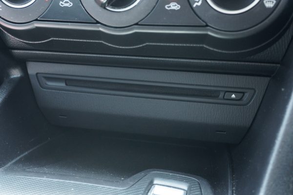 MAZDA 3 2.0 E AT 2019 (9กจ7723) - Image 23