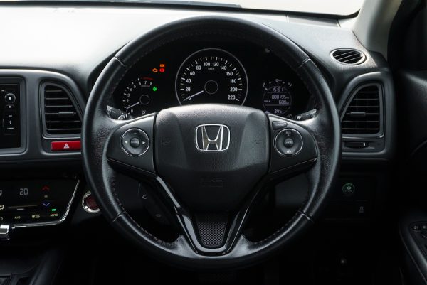 HONDA HR-V 1.8 EL AT 2018 - Image 18