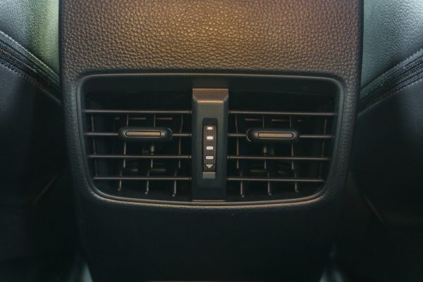 TOYOTA COROLLA CROSS 1.8 HEV GR SPORT AT 2024 - Image 18