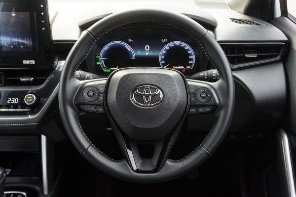 TOYOTA COROLLA CROSS 1.8 HEV GR SPORT AT 2024 - Image 20