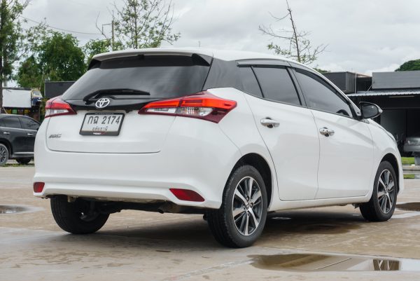 TOYOTA YARIS 1.2 HIGH AT 2020 - Image 10