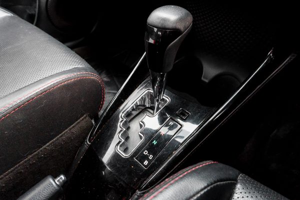 TOYOTA YARIS 1.2 HIGH AT 2020 - Image 25