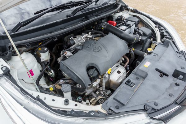 TOYOTA YARIS 1.2 HIGH AT 2020 - Image 28