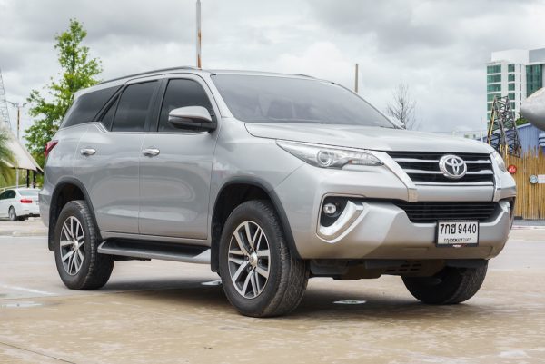 TOYOTA FORTUNER 2.4 V AT 2018 (7กฮ9440) - Image 5