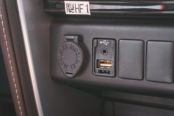 TOYOTA FORTUNER 2.4 V AT 2018 (7กฮ9440) - Image 33