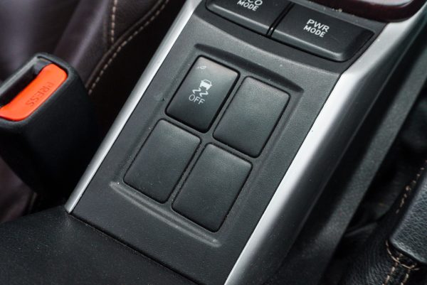 TOYOTA FORTUNER 2.4 V AT 2018 (7กฮ9440) - Image 36