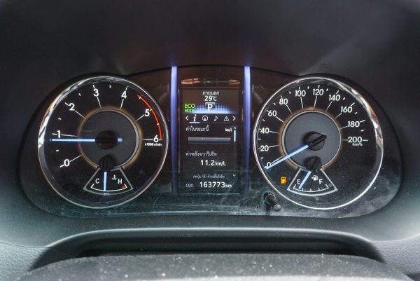 TOYOTA FORTUNER 2.4 V AT 2018 (7กฮ9440) - Image 39