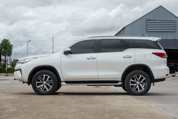 TOYOTA FORTUNER 2.4 V AT 2018 (7กภ9832) - Image 7