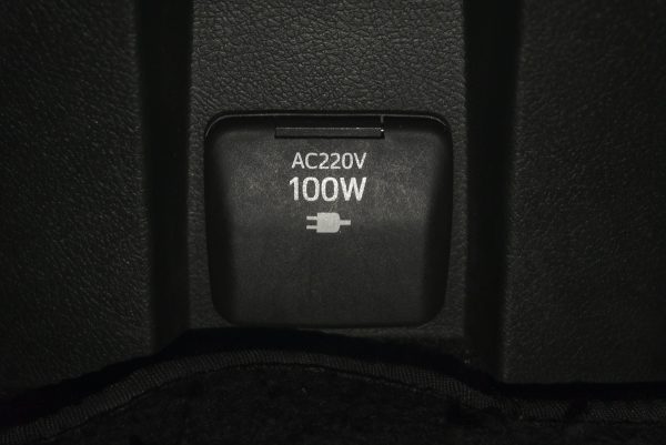 TOYOTA FORTUNER 2.4 V AT 2018 (7กภ9832) - Image 20