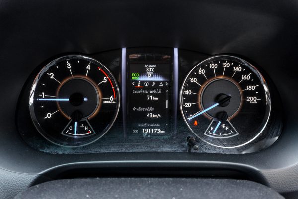 TOYOTA FORTUNER 2.4 V AT 2018 (7กภ9832) - Image 39