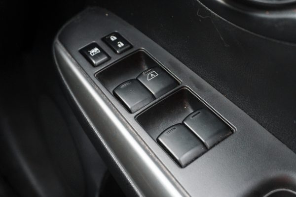 NISSAN ALMERA 1.2 E SPORTECH AT 2017 - Image 18