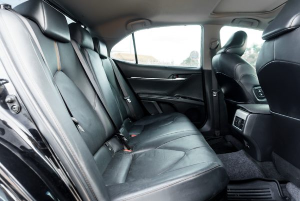 TOYOTA CAMRY 2.5 HV AT 2019 - Image 14