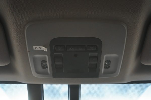 TOYOTA CAMRY 2.5 HV AT 2019 - Image 22