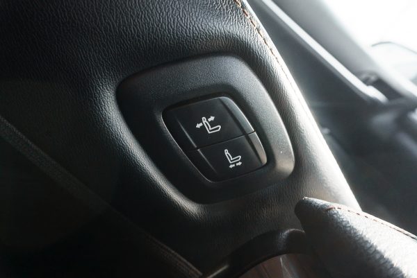 TOYOTA CAMRY 2.5 HV AT 2019 - Image 24